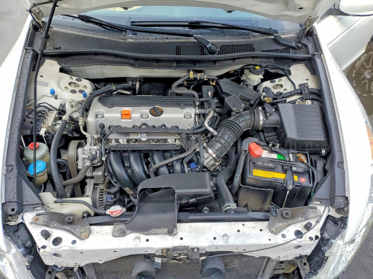 2012 HONDA ACCORD LX photo 31