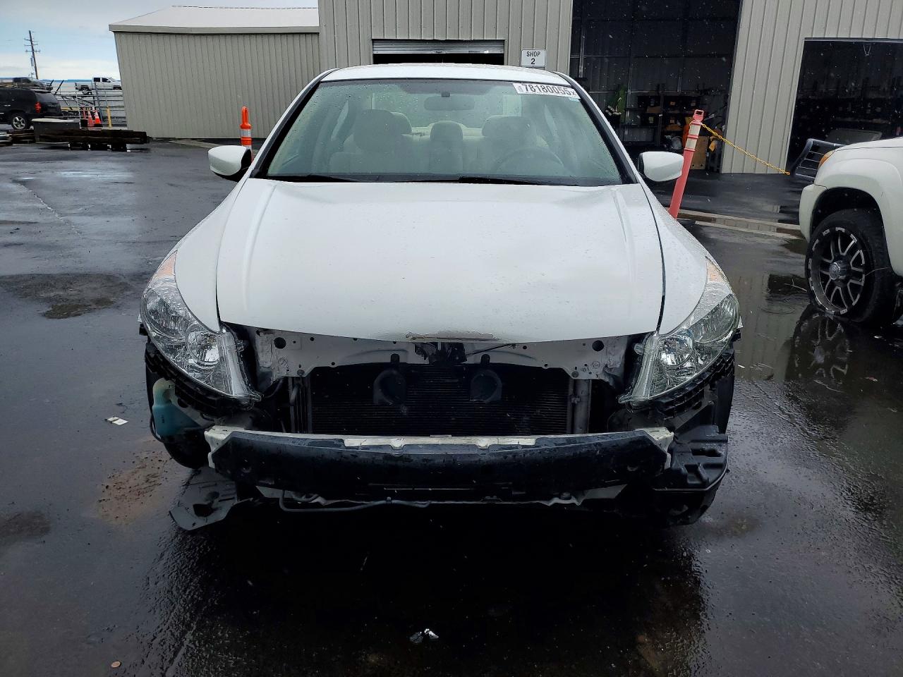 2012 HONDA ACCORD LX photo 13