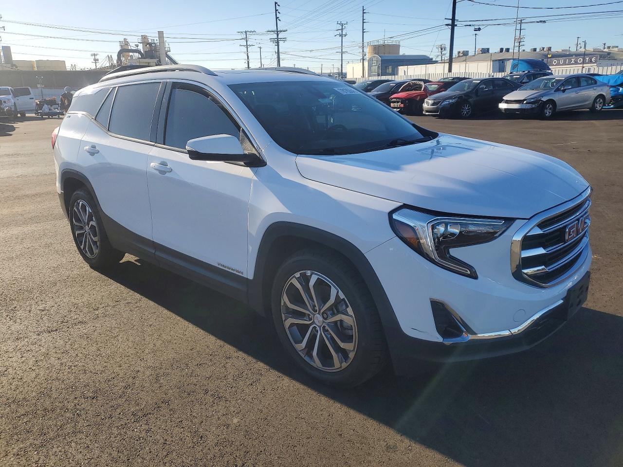 2020 GMC TERRAIN SLT photo 10