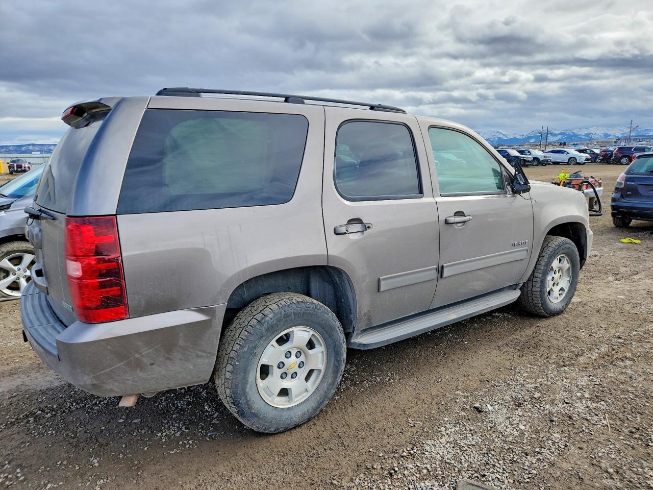 2011 CHEVROLET TAHOE K1500 LS photo 7