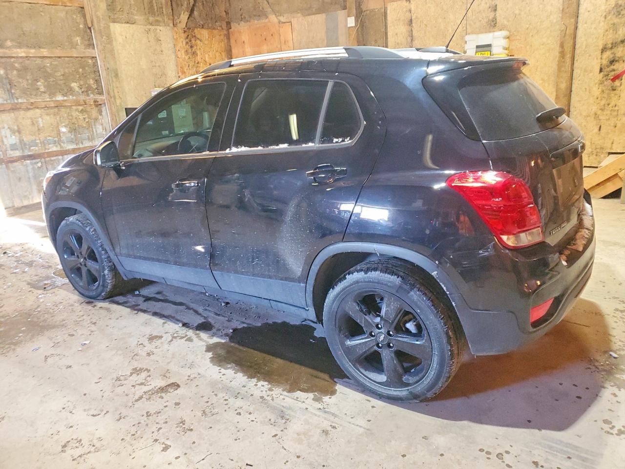 2019 CHEVROLET TRAX PREMIER photo 2