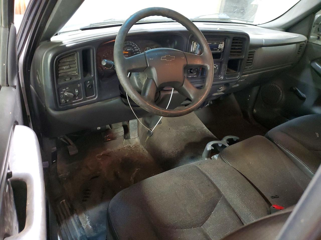2005 CHEVROLET SILVERADO C1500 photo 15