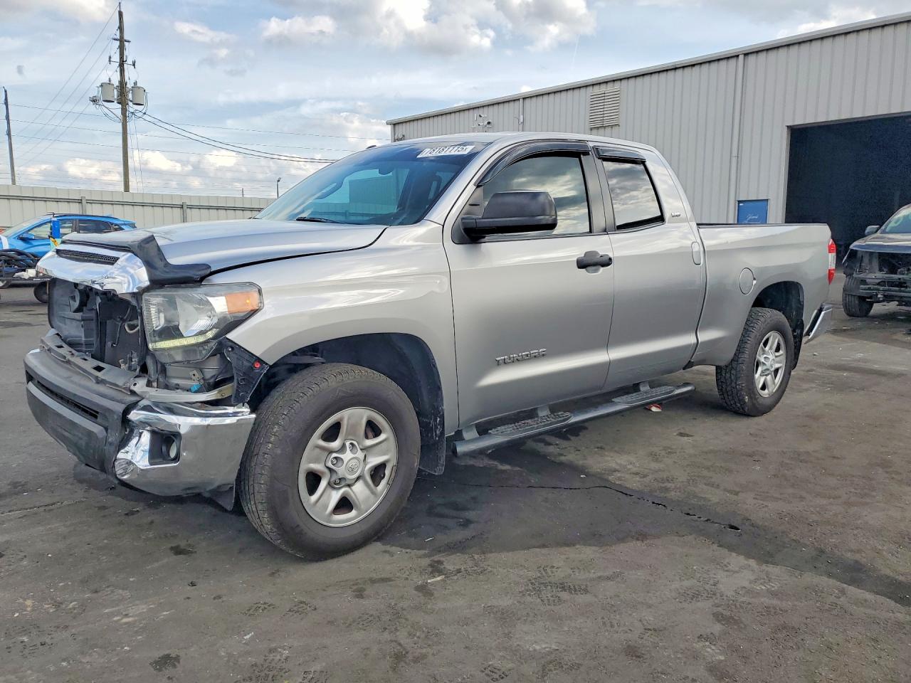 2018 TOYOTA TUNDRA