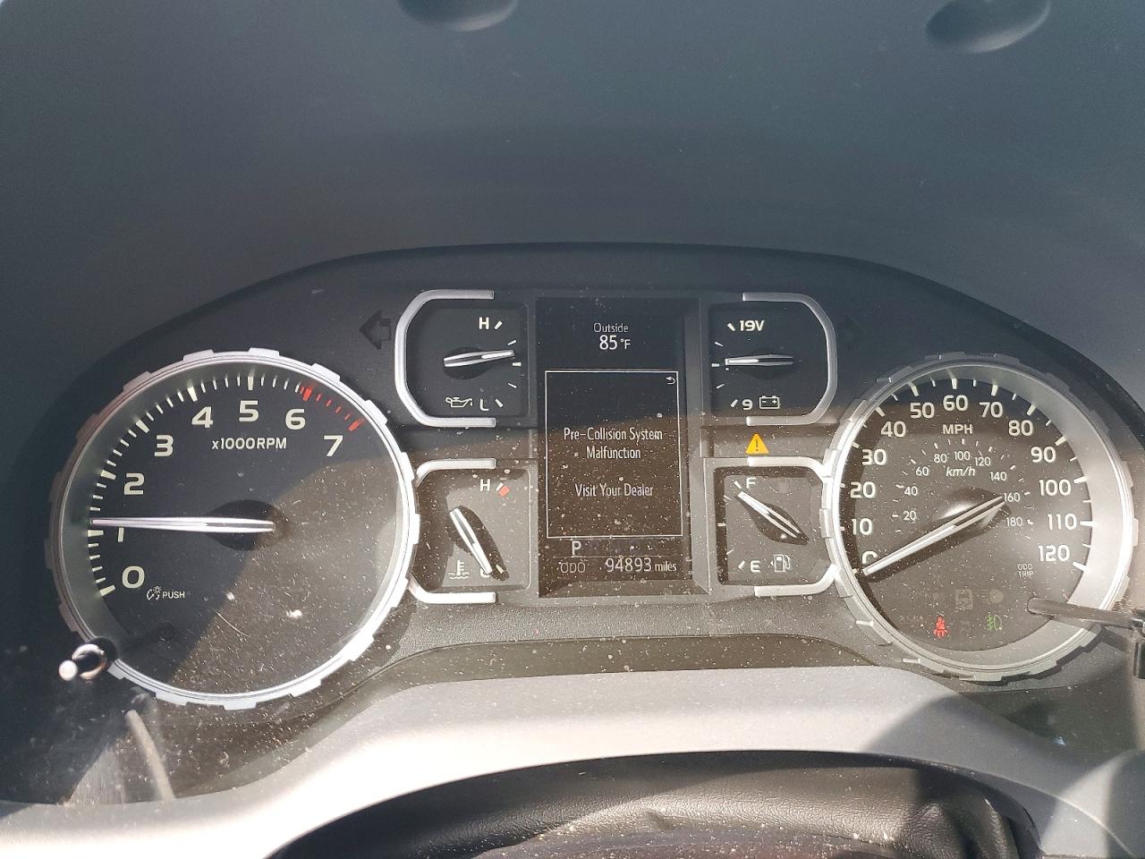 2018 TOYOTA TUNDRA DOUBLE CAB SR photo 25
