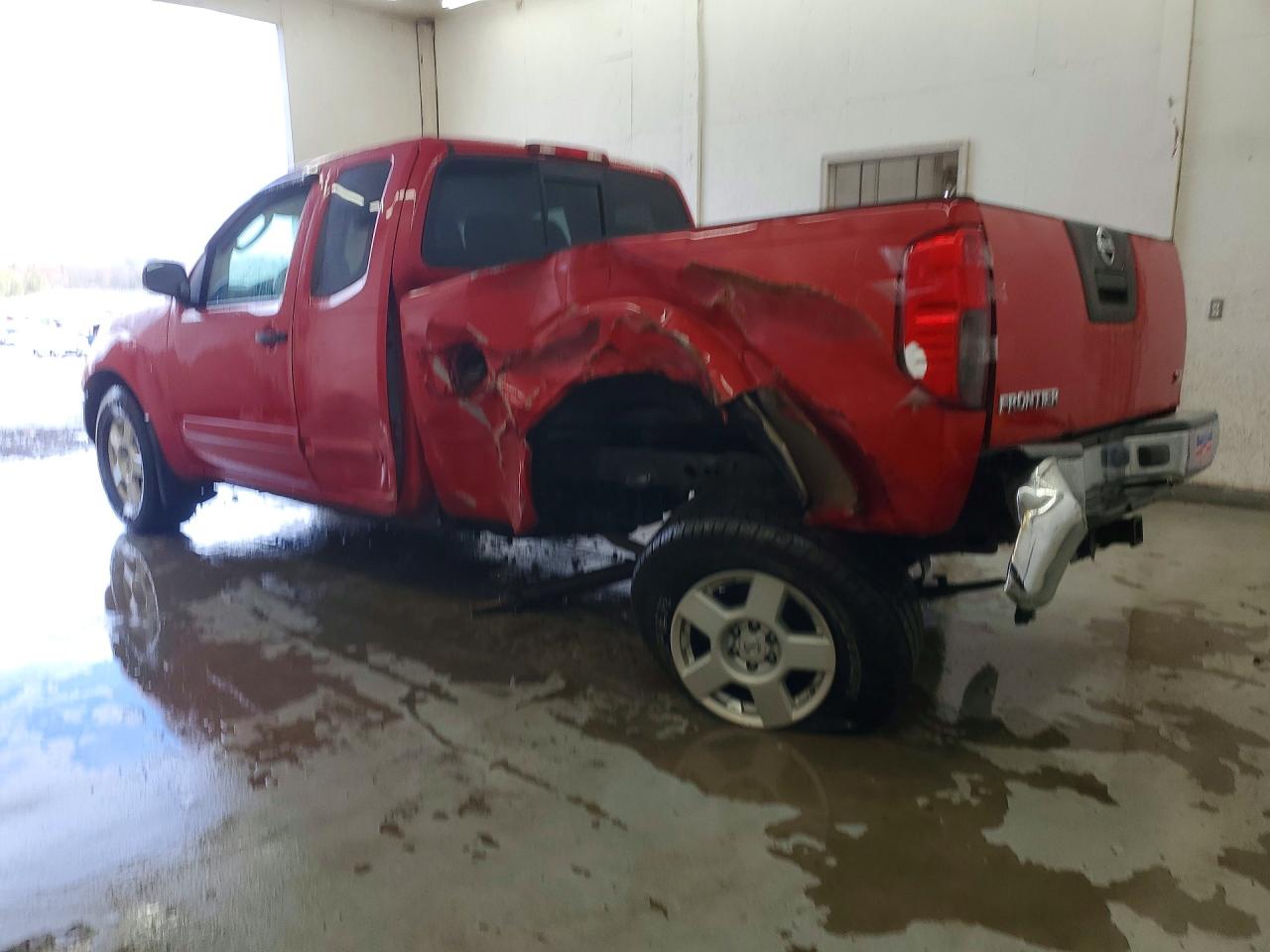 2005 NISSAN FRONTIER SE photo 2