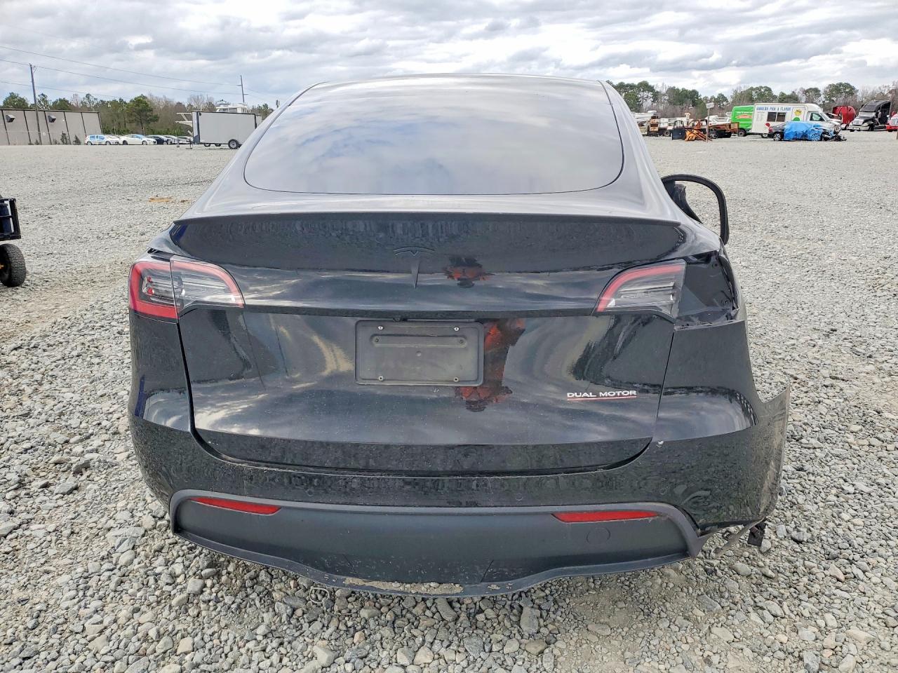 2021 TESLA MODEL Y photo 6
