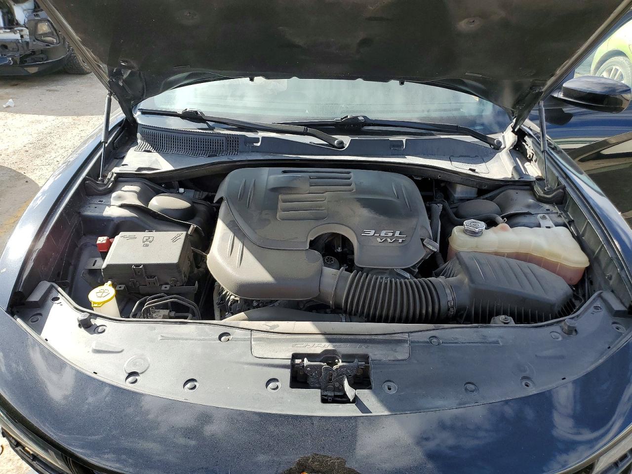 2020 DODGE CHARGER SXT photo 21
