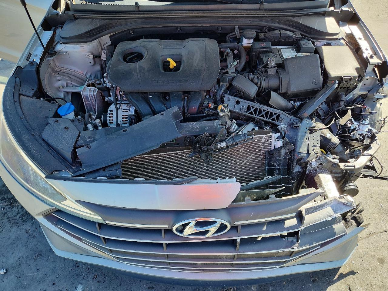 2020 HYUNDAI ELANTRA photo 21