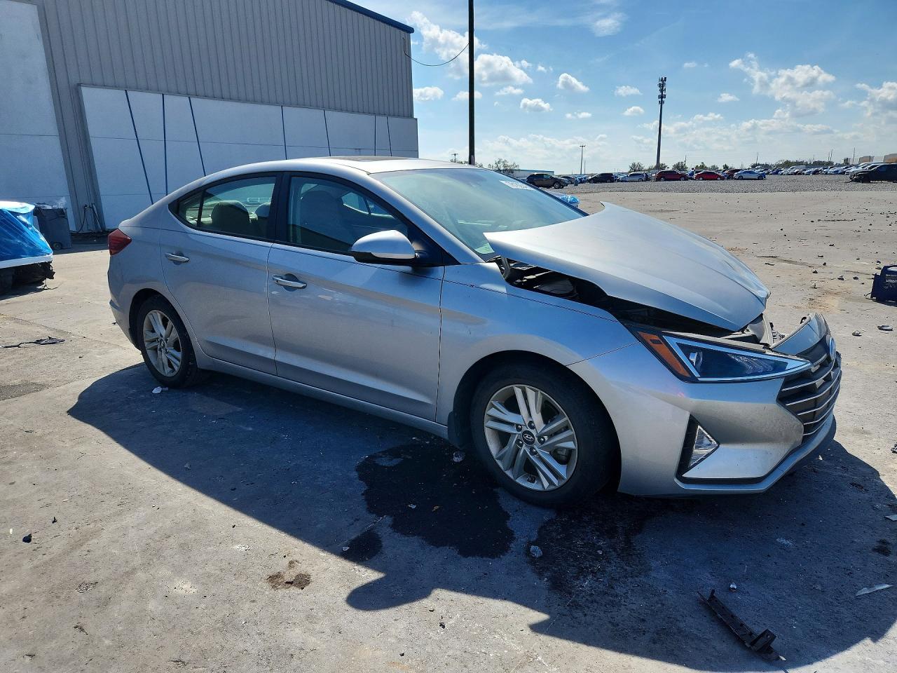 2020 HYUNDAI ELANTRA photo 7