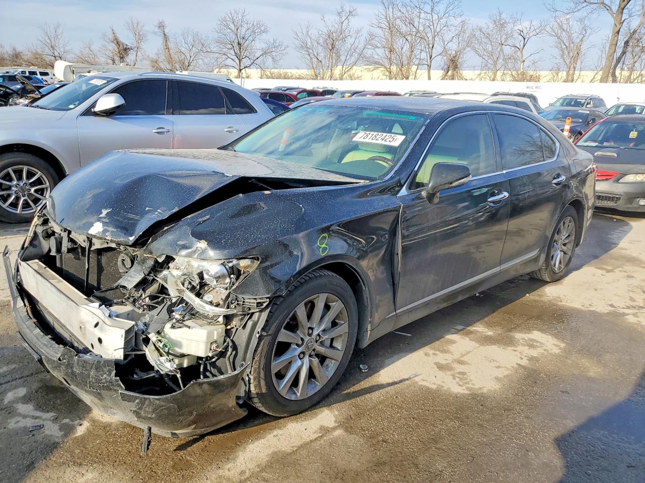 2011 LEXUS LS