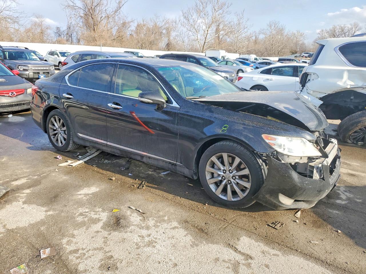 2011 LEXUS LS 460 photo 10