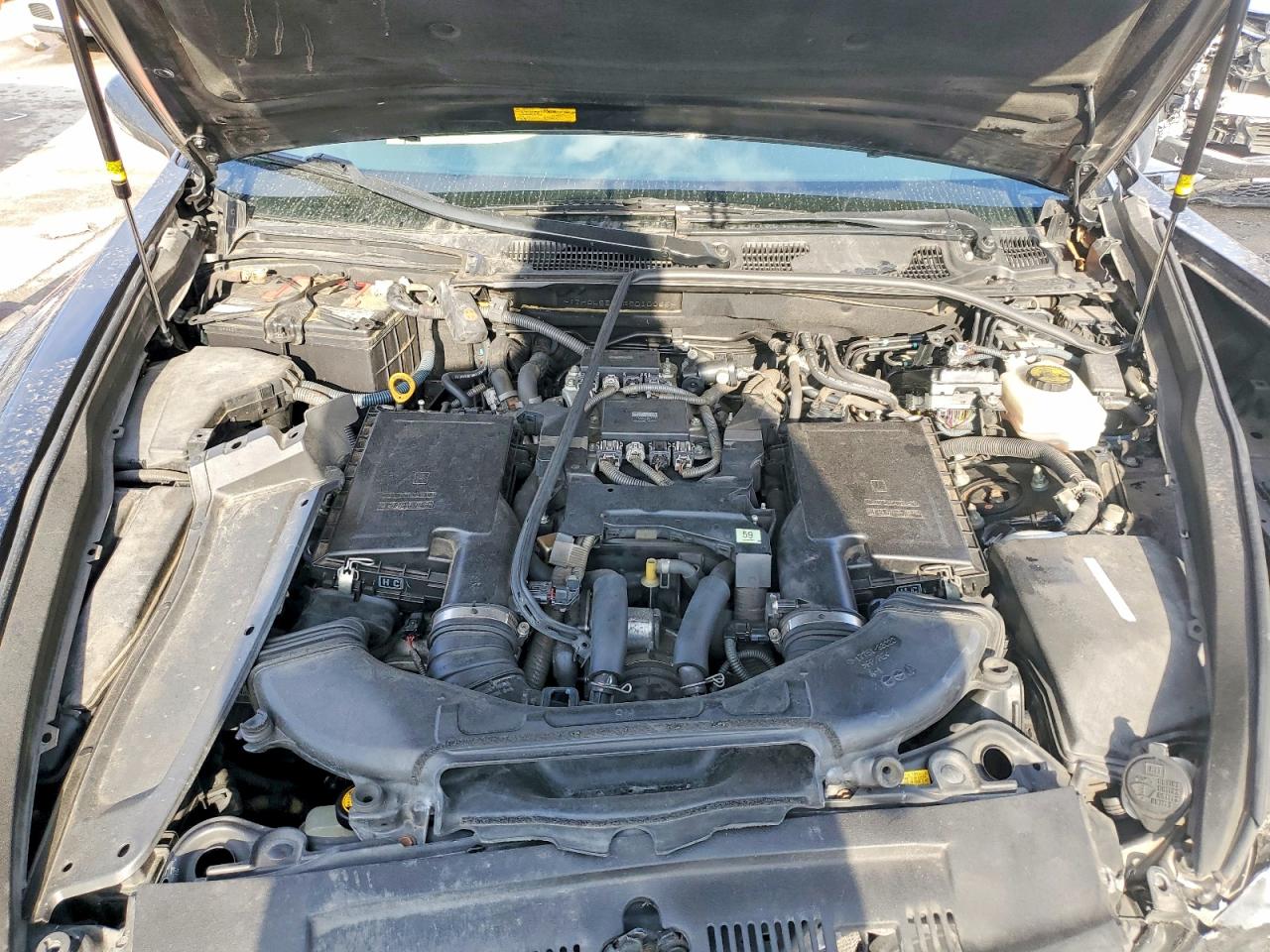 2011 LEXUS LS 460 photo 31