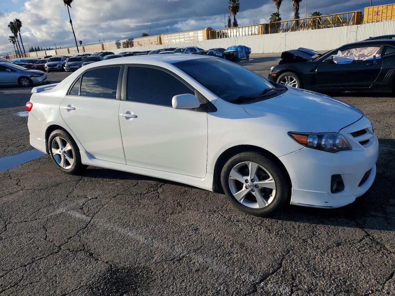 2012 TOYOTA COROLLA BASE photo 7