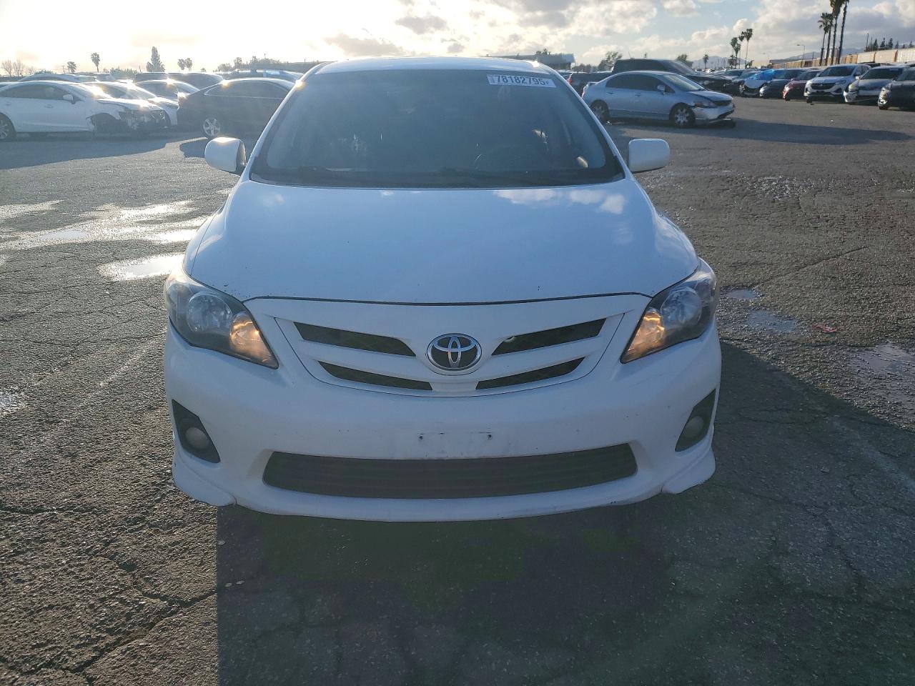 2012 TOYOTA COROLLA BASE photo 9