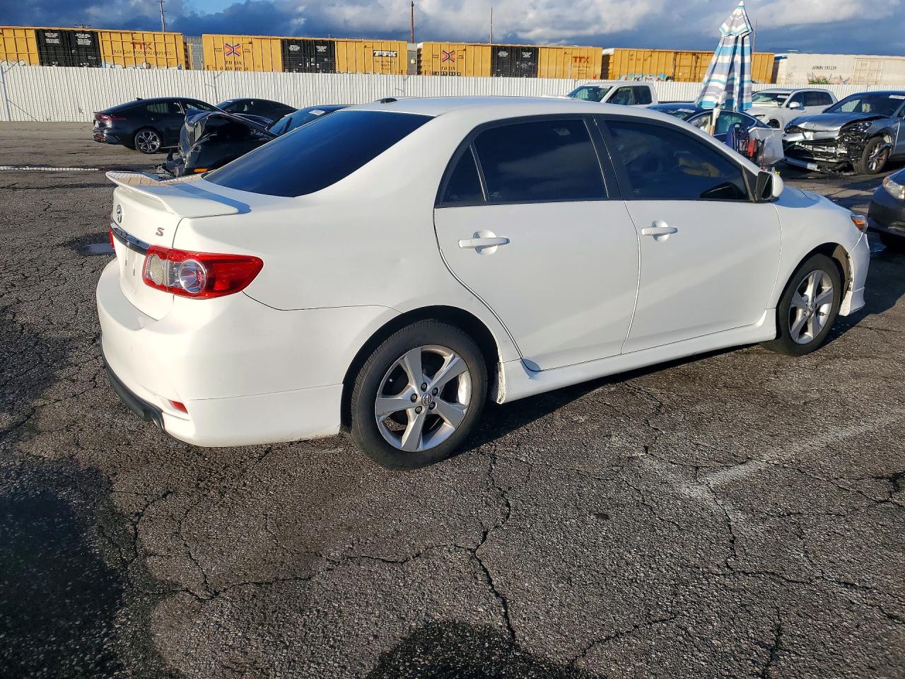 2012 TOYOTA COROLLA BASE photo 5