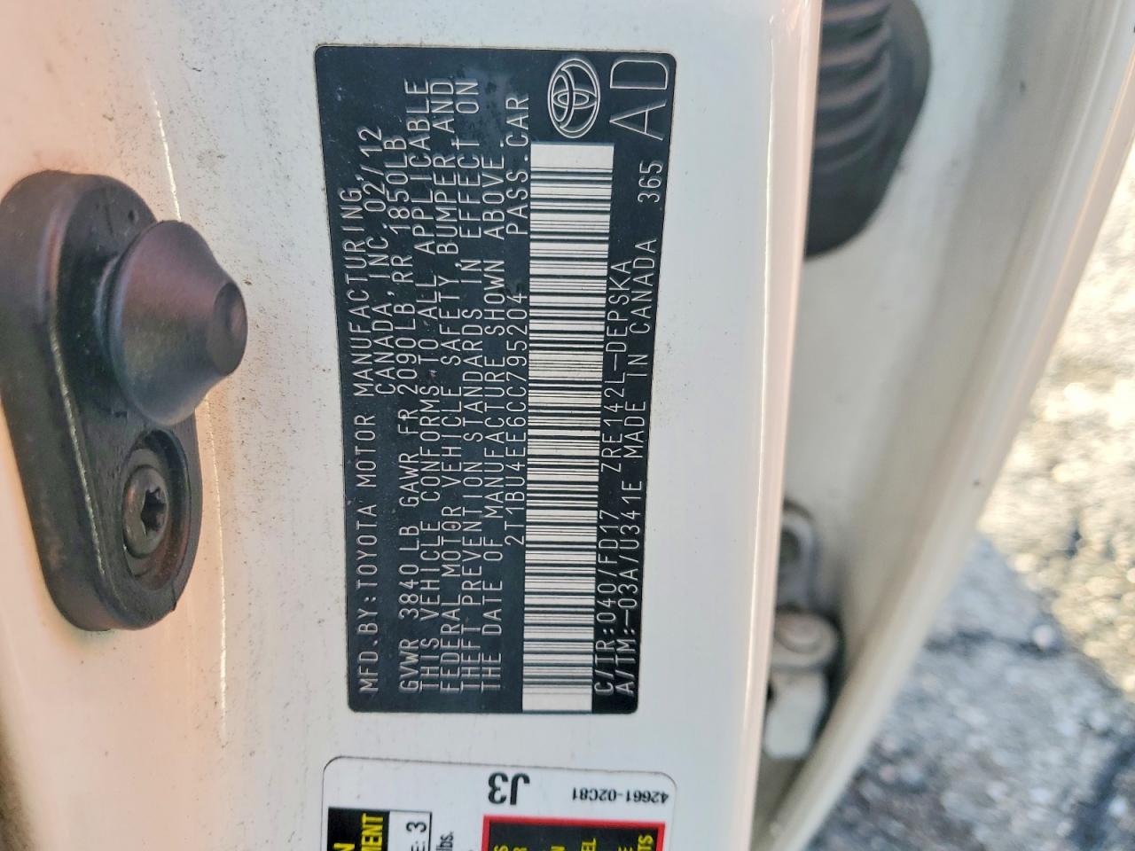 2012 TOYOTA COROLLA BASE photo 23