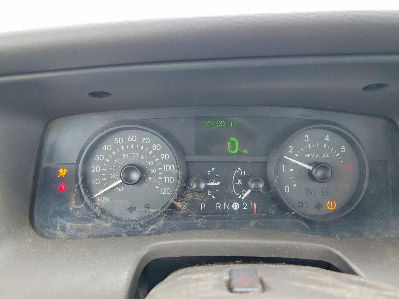 2009 MERCURY GRAND MARQUIS LS photo 9