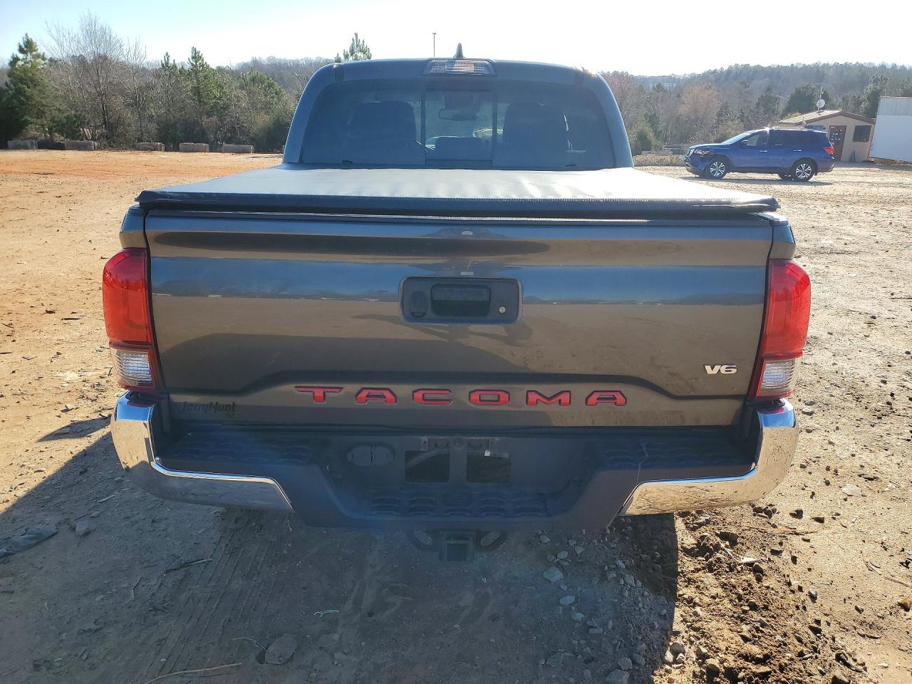 2019 TOYOTA TACOMA SR5 V6 photo 11
