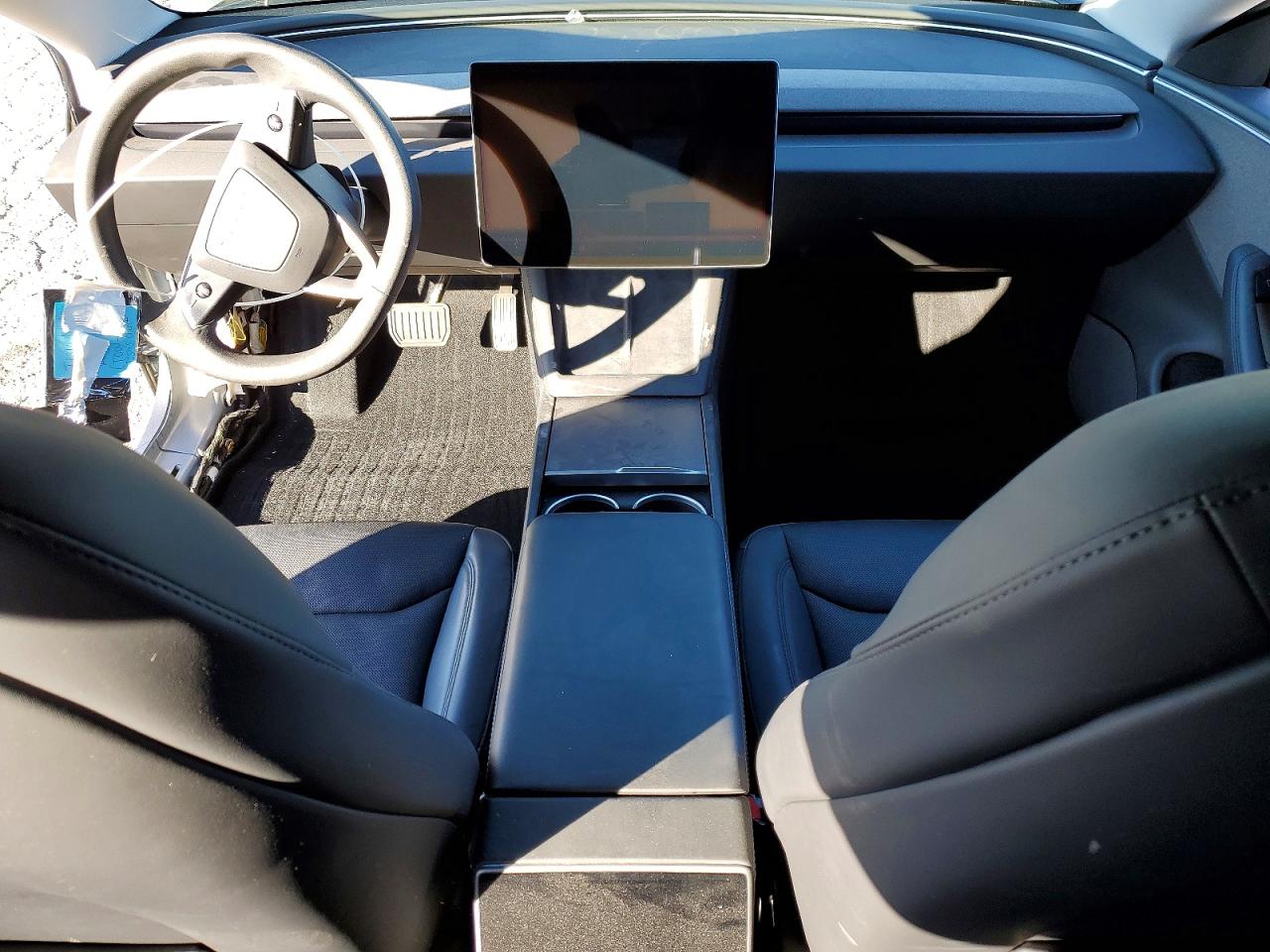 2024 TESLA MODEL 3 photo 22