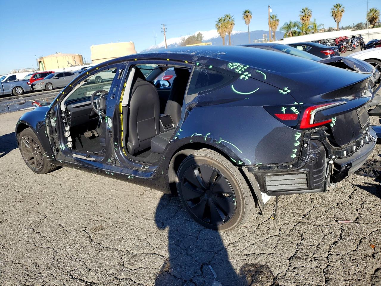 2024 TESLA MODEL 3 photo 4