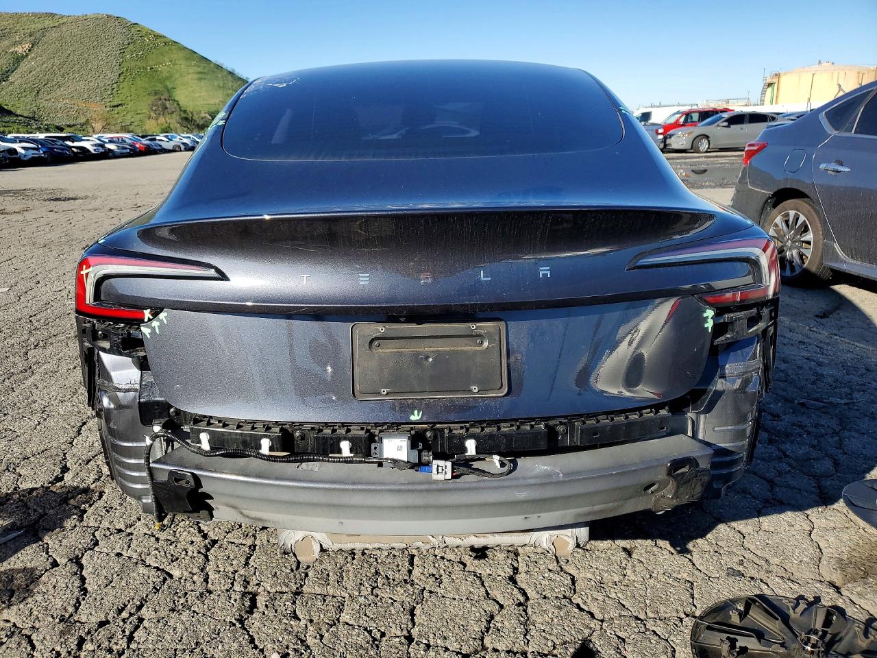 2024 TESLA MODEL 3 photo 16