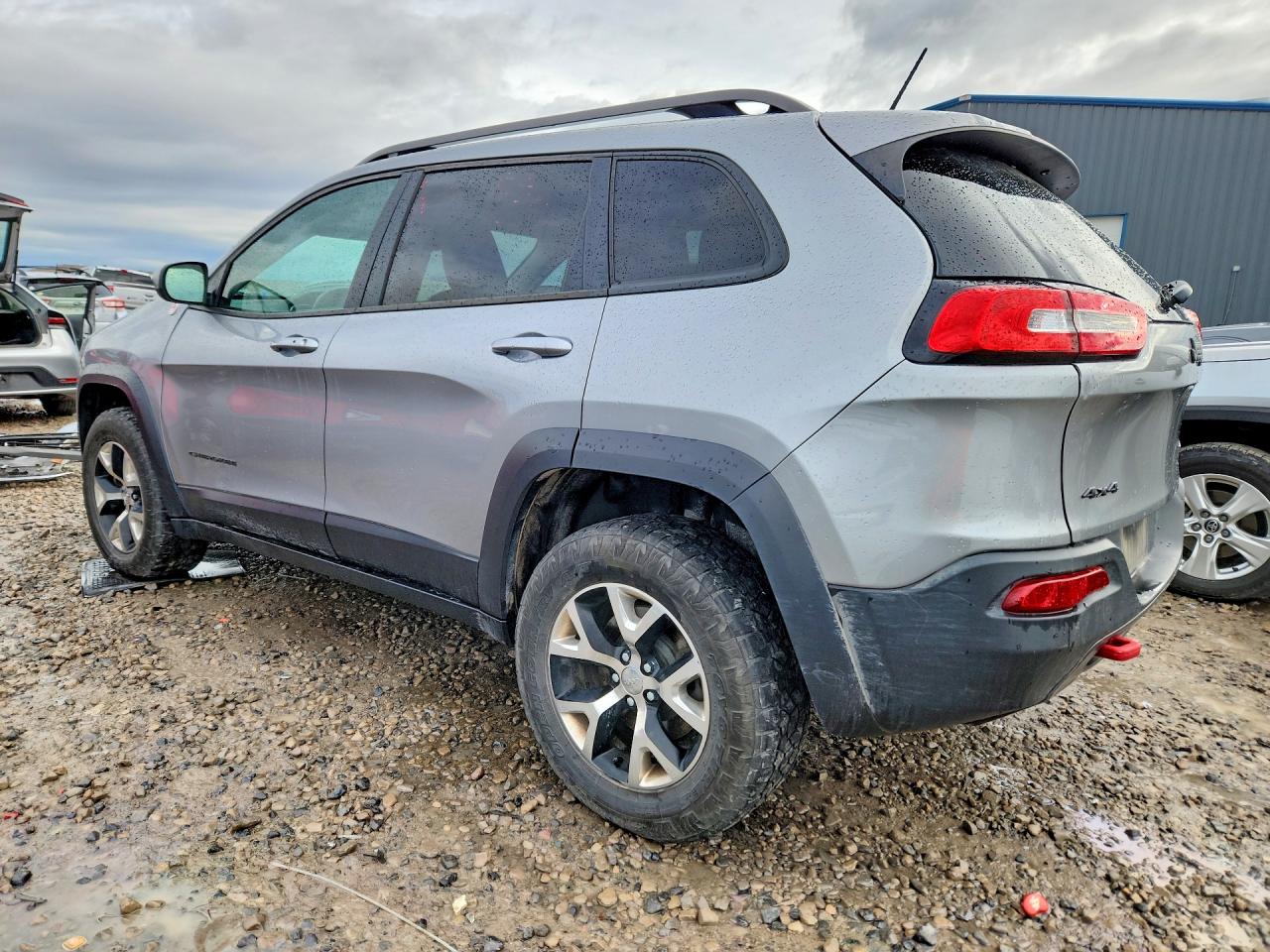 2014 JEEP CHEROKEE TRAILHAWK photo 2