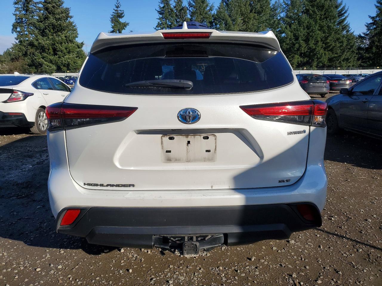 2023 TOYOTA HIGHLANDER HYBRID XLE photo 6