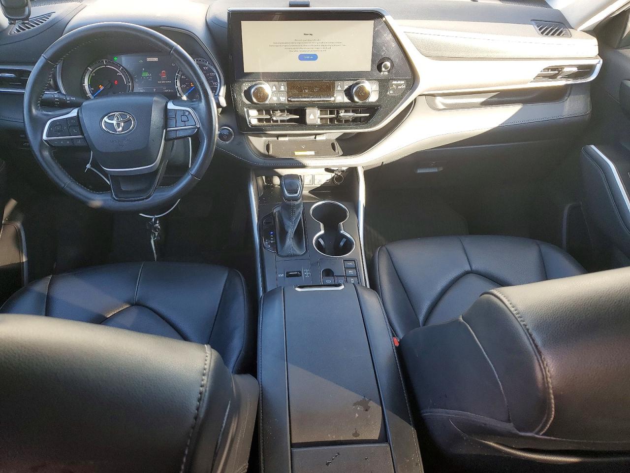 2023 TOYOTA HIGHLANDER HYBRID XLE photo 8