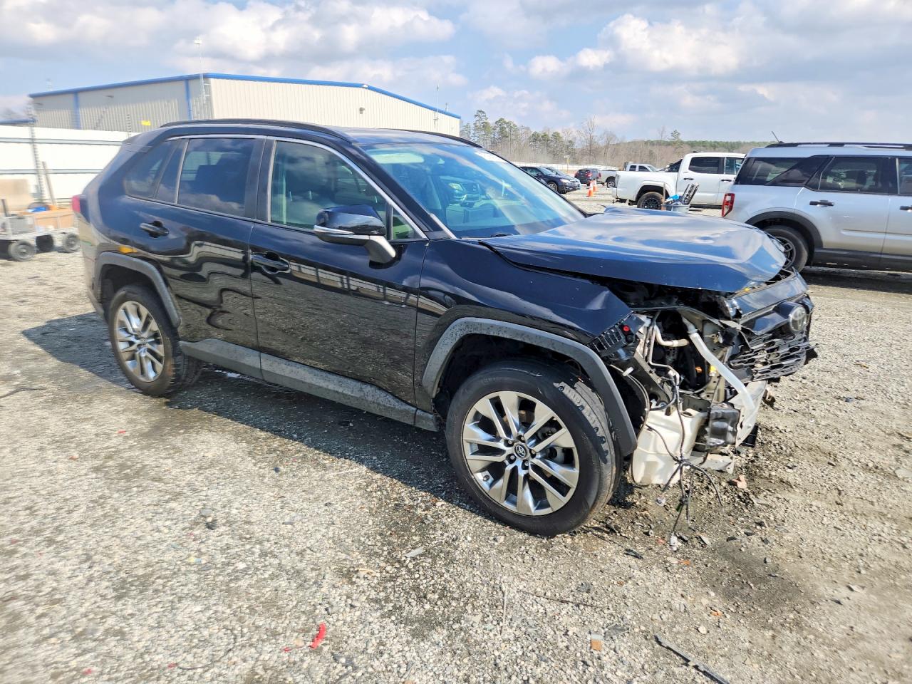 2019 TOYOTA RAV4 XLE PREMIUM photo 7