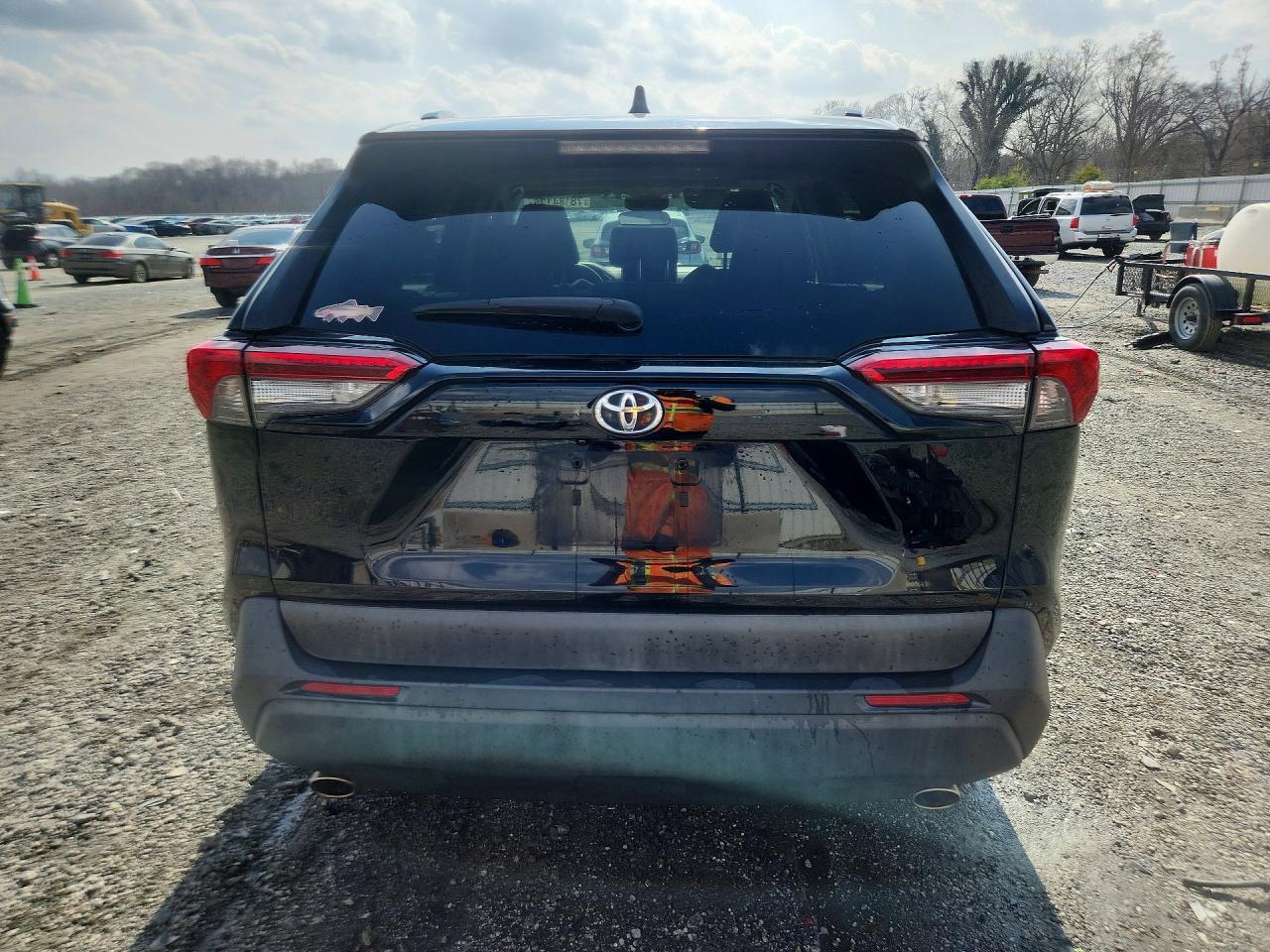 2019 TOYOTA RAV4 XLE PREMIUM photo 11