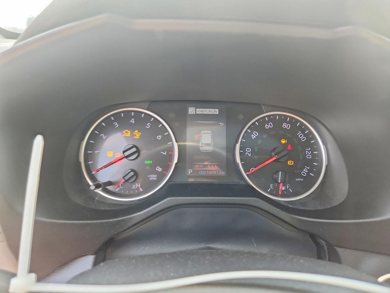 2019 TOYOTA RAV4 XLE PREMIUM photo 17