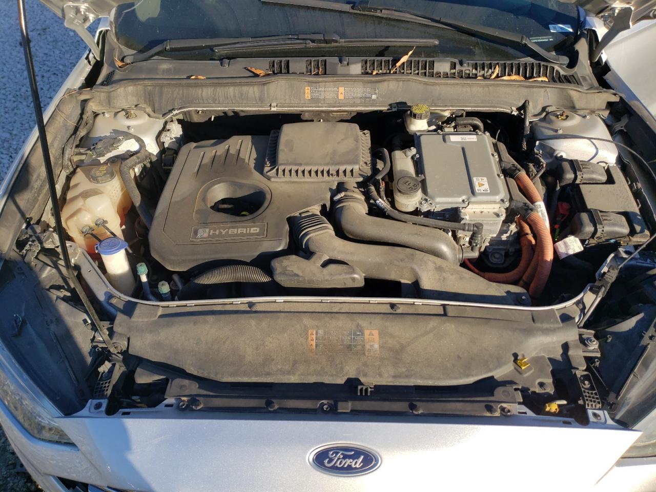 2017 FORD FUSION SE HYBRID photo 11