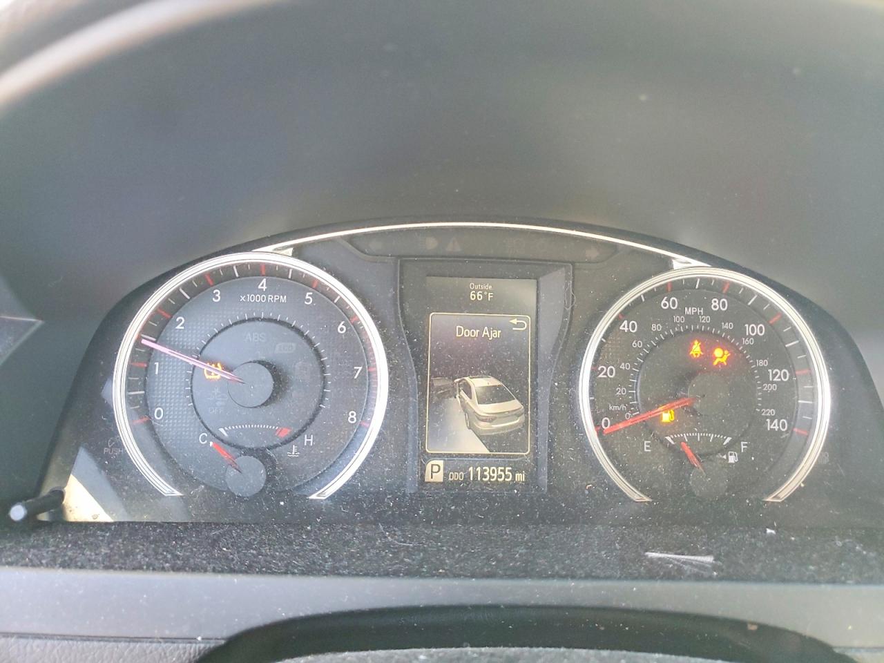 2017 TOYOTA CAMRY LE photo 9