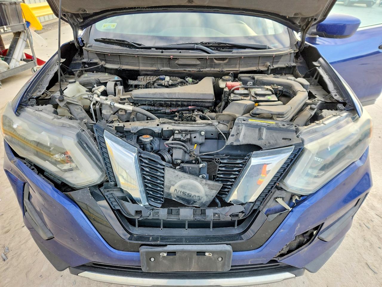 2017 NISSAN ROGUE S photo 23