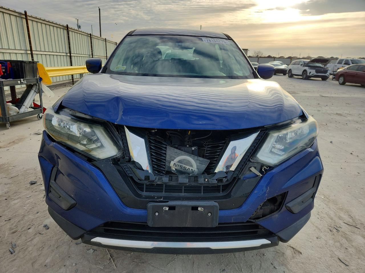 2017 NISSAN ROGUE S photo 9