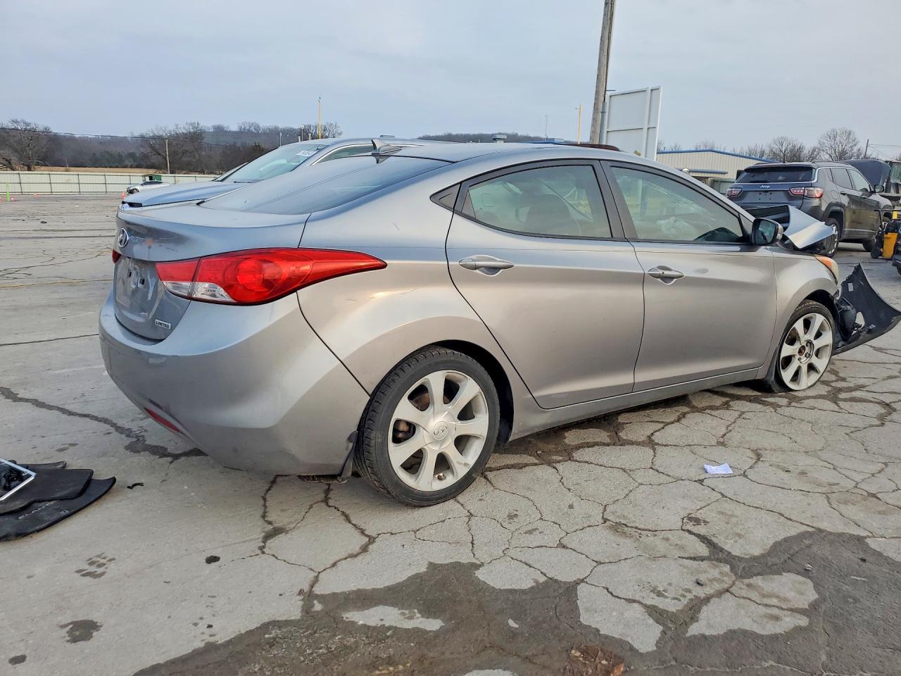 2013 HYUNDAI ELANTRA GLS photo 5