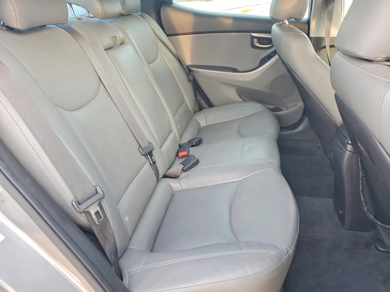 2013 HYUNDAI ELANTRA GLS photo 19