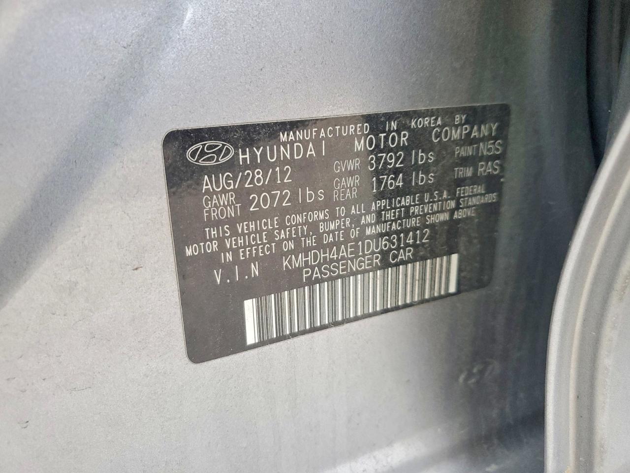 2013 HYUNDAI ELANTRA GLS photo 23