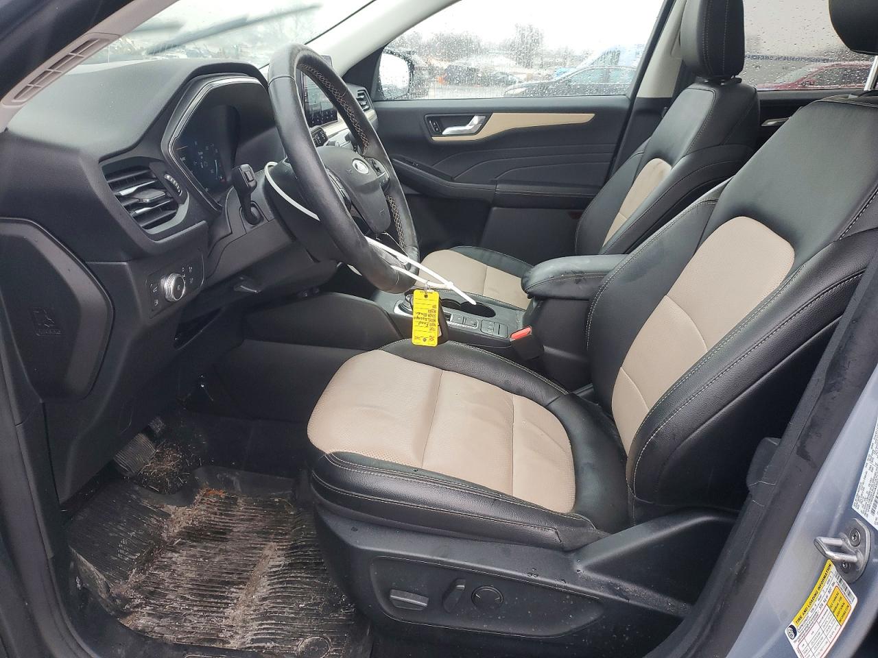 2022 FORD ESCAPE TITANIUM photo 13