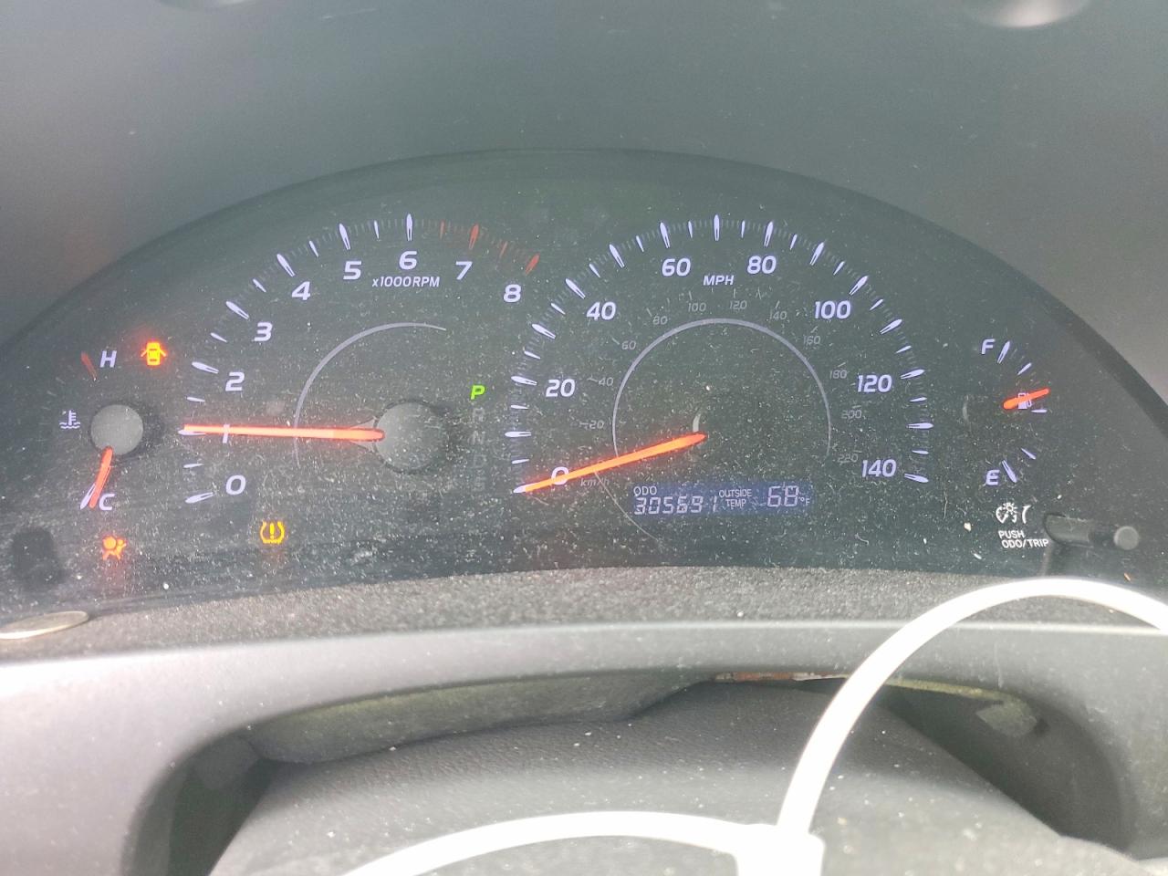 2011 TOYOTA CAMRY BASE photo 9