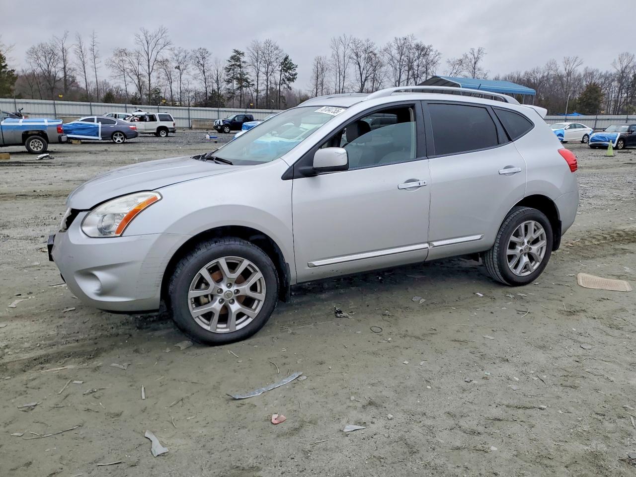 2011 NISSAN ROGUE