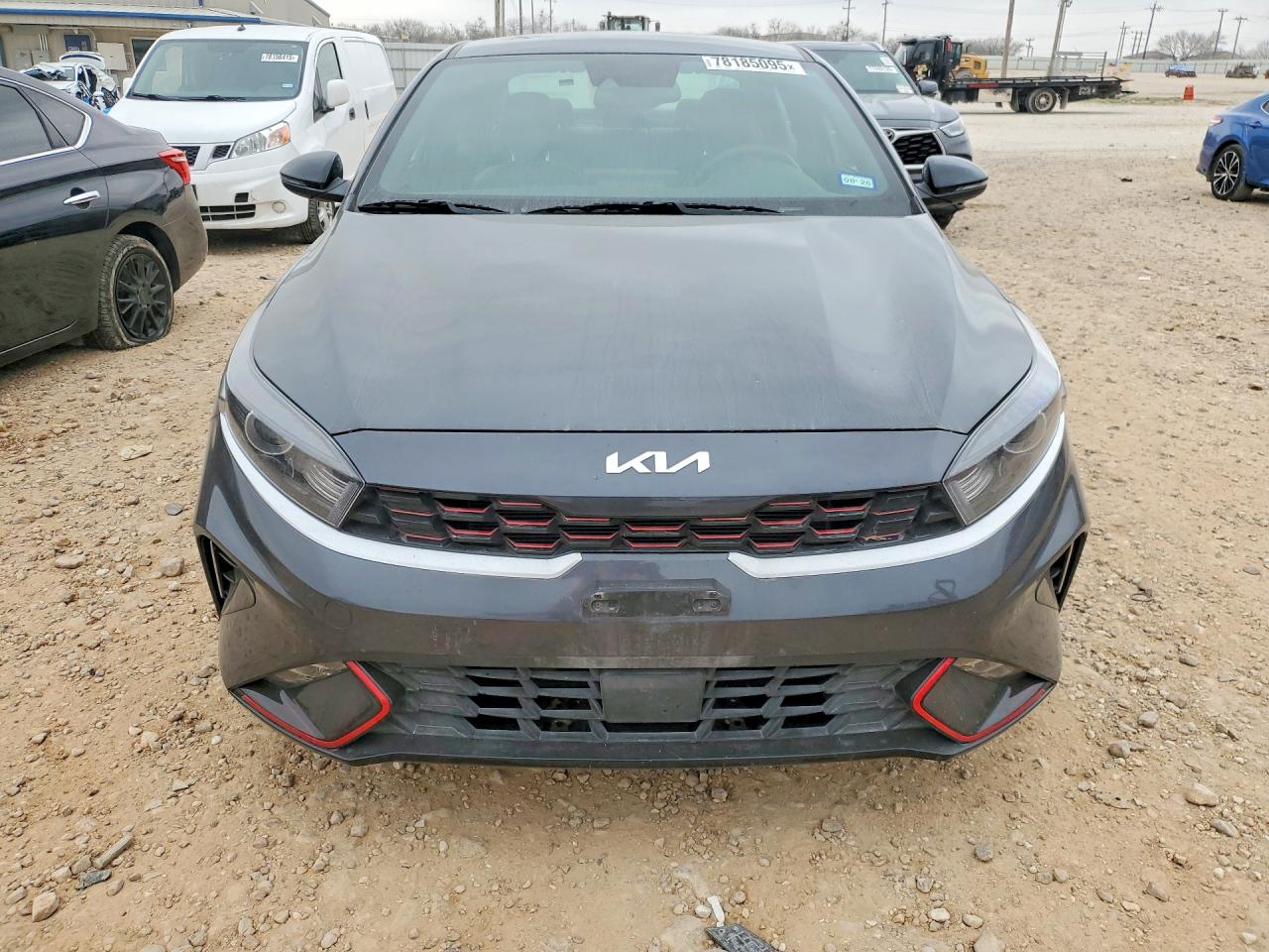 2024 KIA FORTE GT LINE photo 13