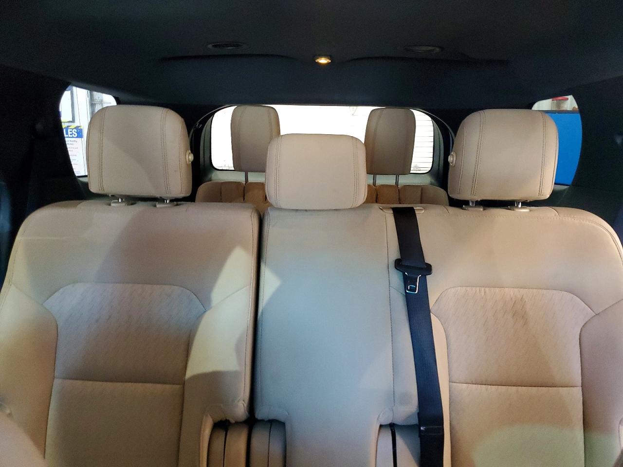 2016 FORD EXPLORER BASE photo 19
