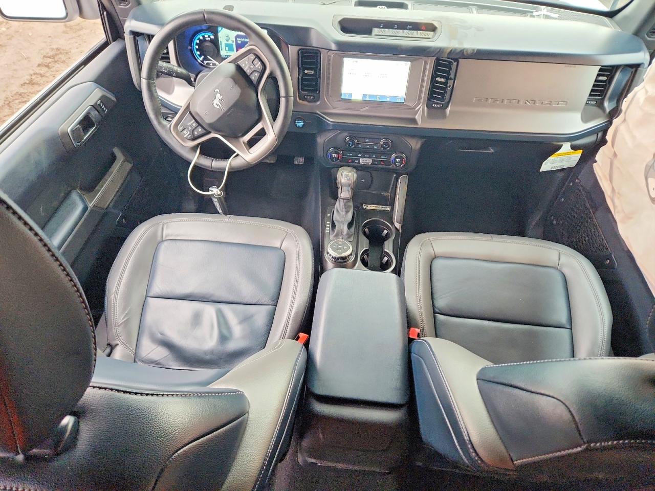 2023 FORD BRONCO BASE photo 15