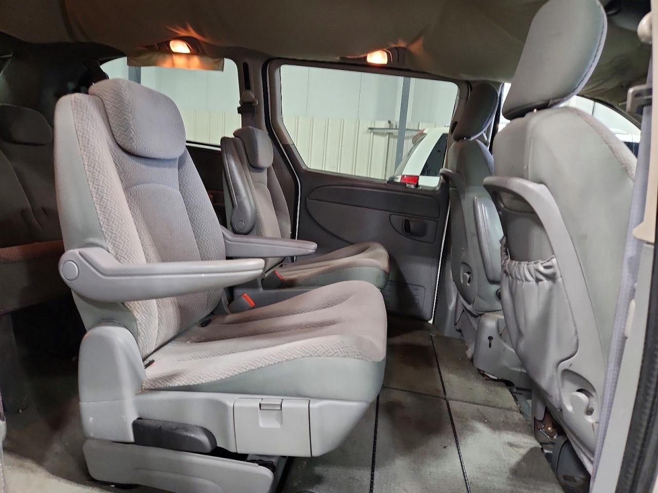 2007 CHRYSLER TOWN & COUNTRY TOURING photo 21