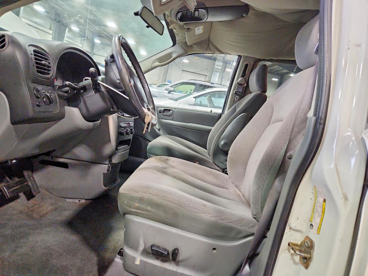 2007 CHRYSLER TOWN & COUNTRY TOURING photo 13