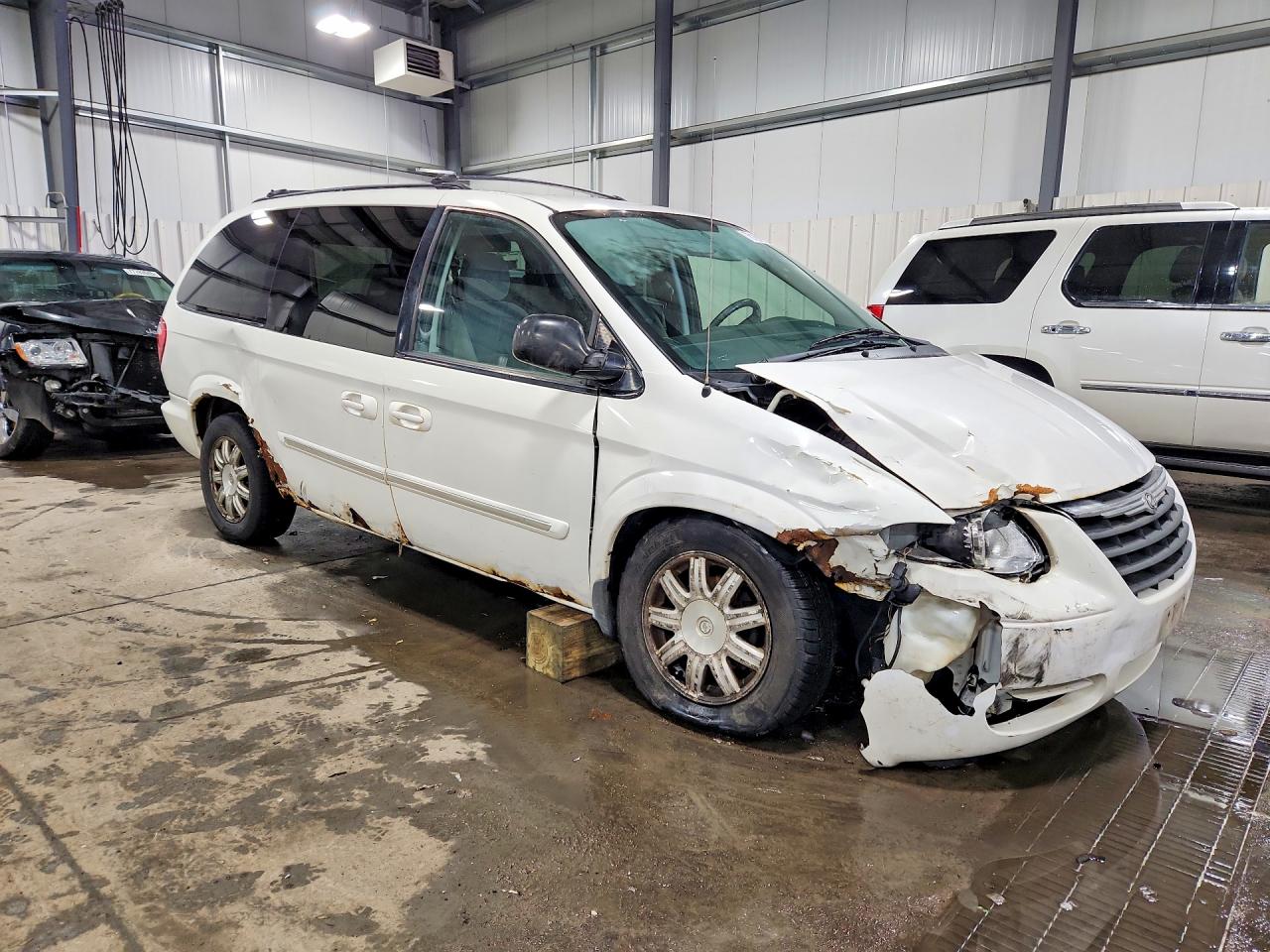 2007 CHRYSLER TOWN & COUNTRY TOURING photo 7