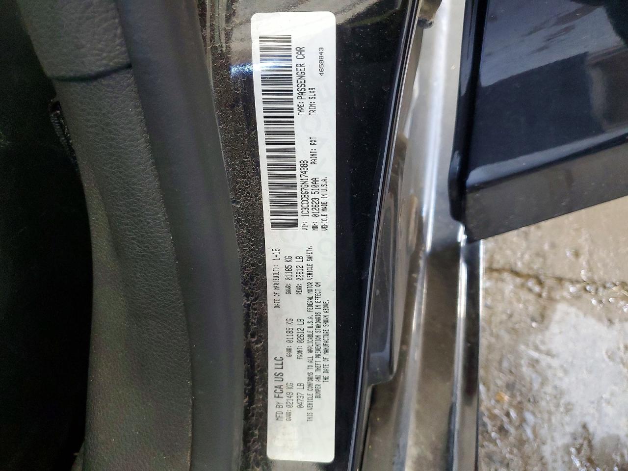 2016 CHRYSLER 200 S photo 12