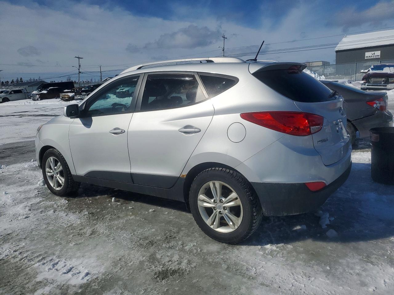 2012 HYUNDAI TUCSON GLS photo 3