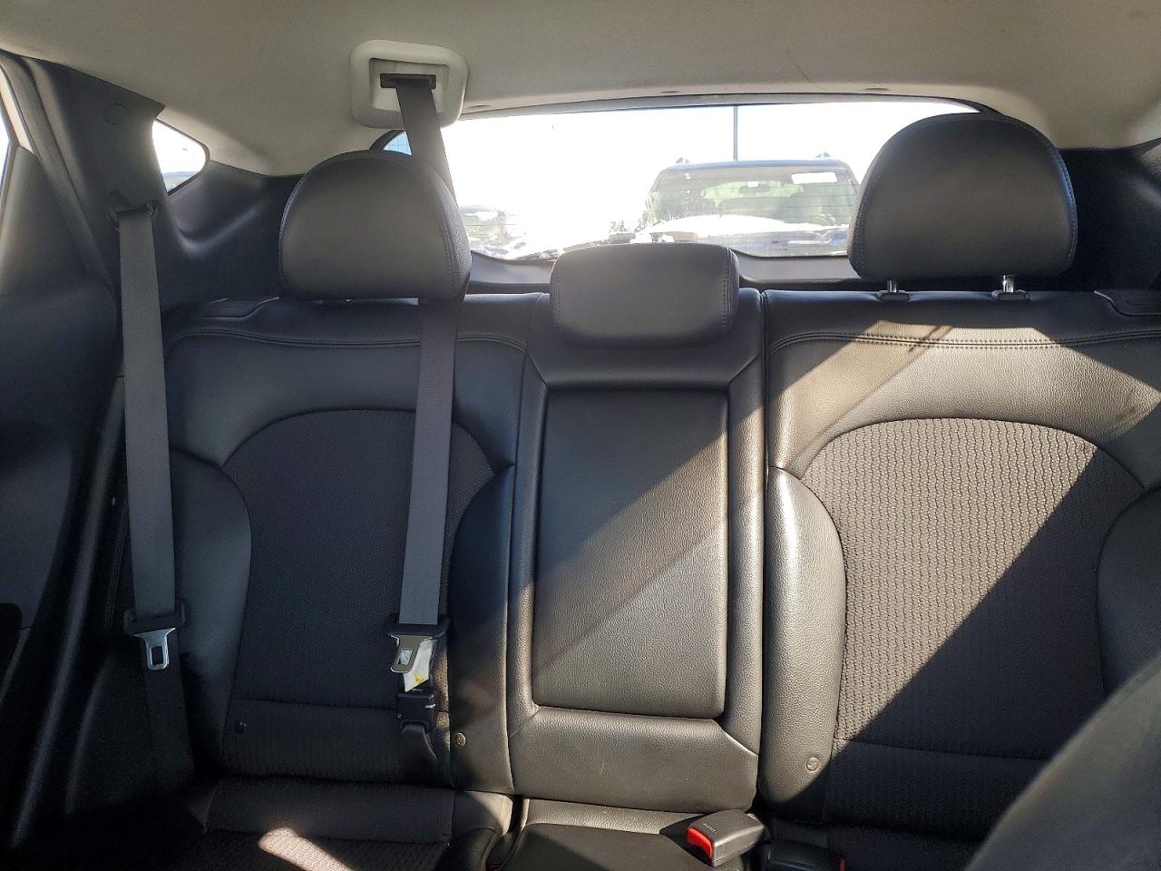 2012 HYUNDAI TUCSON GLS photo 19